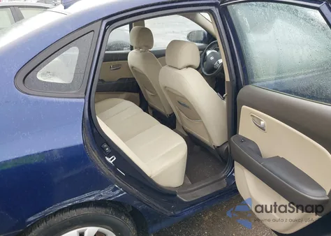 2009 Hyundai Elantra Gls from USA, damaged, VIN KMHDU46D39U746225